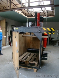Гидравлический пресс для макулатуры P200-бу  #1113096