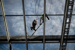 Ищете услуги промышленных альпинистов? Нужно вымыть фасад или окна на высоте? #1132844