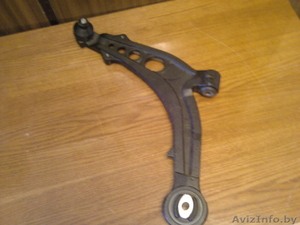 Новый передний левый рычаг передней подвески в сборе для а/м Фиат-Пунто классик #1139667