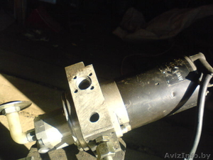 продаю электромотор гидроборта Zepro с насосом #1143538