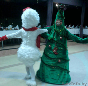 Зимняя встреча гостей поднимет настроение всем.Елочка и снеговик на вашем праздн #1159314