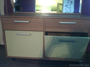 Продам тумбу для обуви с зеркалом #1179237