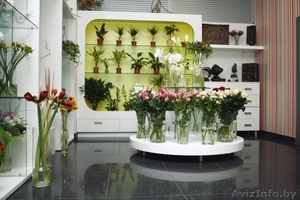 Торговое оборудование б/у для стильного магазина. #1197883