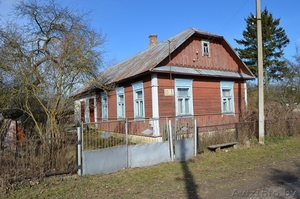 Деревянный дом в деревне #1239036