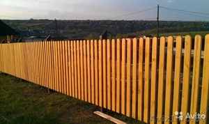 штакетник заборный деревянный #1258123