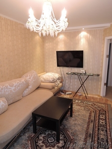 Квартира на сутки,  часы в ЖЛОБИНЕ. Мк-н 18,  д. 7 #1284217