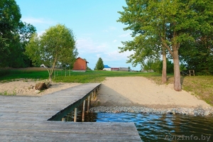 дом возле озера Девино #1293345