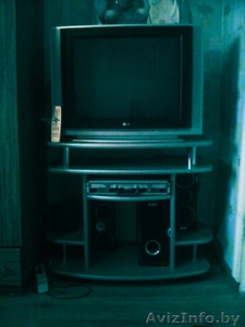 ПРОДАМ ТЕЛЕВИЗОР С ТУМБОЙ #1302079