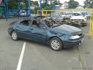 Рено Лагуна 1997 аварийный #1297093