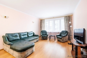 На сутки. Двухкомнатная квартира на ул.Немига 6 #1308141