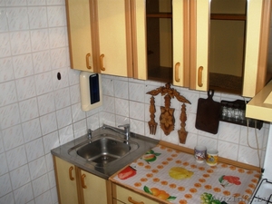 Двухкомнатная квартира в Ленинском районе,  возле метро  