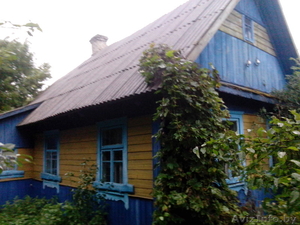 Дом с постройками #1378437
