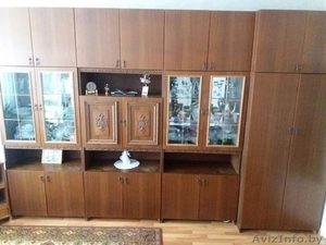 Стенка из 4-х секций в хорошем состоянии. #1381102