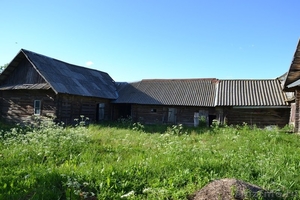 Деревянный дом около г. Лепель #1432611