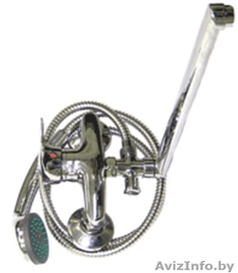 Смеситель однорычажный  для ванны с длинным носом #1492442