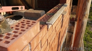 Каменщики в Заславле. Кладка кирпича и газосиликатных блоков #1498839