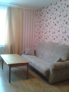 Сдаю 1-комнатную квартиру в центре Жодино на сутки +375447943706  #98257