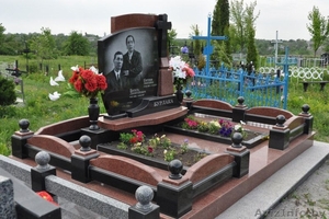 Изготовление и установка памятников,  лавочек,  столешницы,   подоконники #1540844