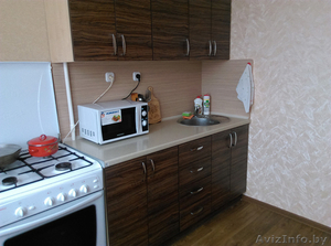 Большая 3-х комнатная квартира в центре на сутки. WI-FI,  Спальных мест2+2+1+1+1. #1557511