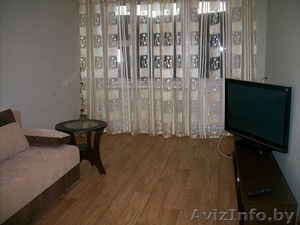 Сдам 2 комнатную квартиру «люкс» в 16 мкр. на часы и сутки.+3751924707 #1565860