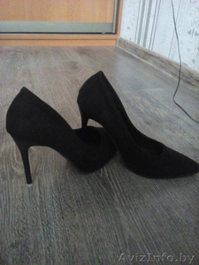 Обадленные по своей красоте замшевые туфли на шпильке.Восток.Орловская, 61 #1570468