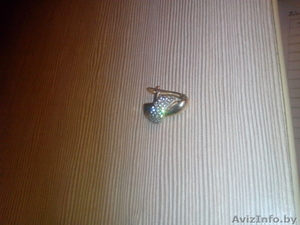 Найдена золотая серьга #1581599