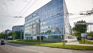 В аренду торговое помещение 40м2 в бизнес центре Гамарника 30 #1589058