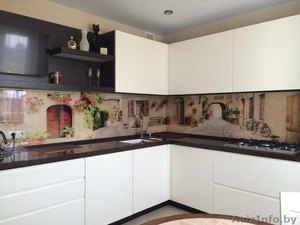  Скинали,  стеклянные и зеркальные двери,  перегородки. Душевые кабины #1605788