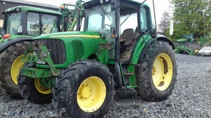 трактор John Deere #1635993
