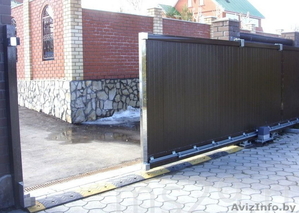 Откатные ворота из металллопрофиля и панелей. Рассрочка до 24 мес. #1637185