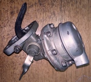 Насос топливный ГАЗ,  Волковыск #1646537