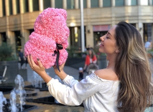 Удиви свою дувушку Мишка из роз. #1647218