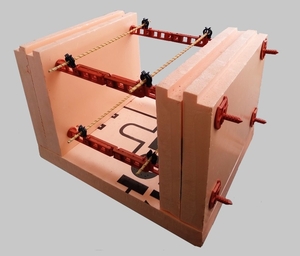 Опалубка несъёмная утеплённая #1649778