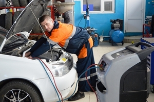 Заправка и ремонт автокондиционеров на Короля 88 в Минске  #1653797