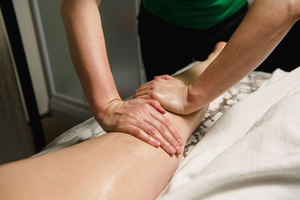 Массаж антицеллюлитный у вас дома #1656098