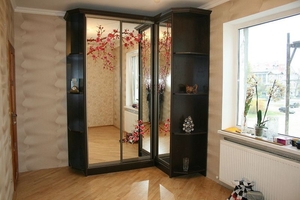 Недорогие угловые шкафы-купе в прихожую и спальню #1658961