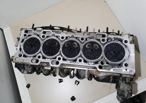 Головка блока цилиндров в сборе для Volvo XC90 2006 г #1664428