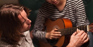 Репетитор по игре на гитаре #1669105