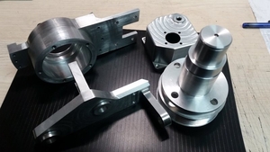 Услуги по изготовлению деталей по образцам и чертежам заказчика #1663832