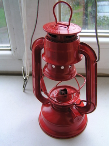 Фонарь на жидком топливе (лампа керосиновая) #1672250