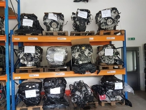 Двигатель и другие запчасти для Jaguar и Land Rover под заказ из Европы #1674120