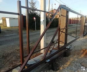 Ворота откатные,  заборы из профнастила,  штакетника #1676467
