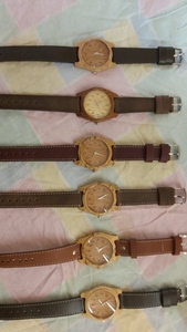 Часы наручные из дерева #1675823