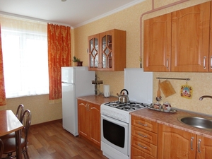 Сдам посуточно1-2-х комн. кв. в Жлобине,  м-н 16,  дом 20 #877443